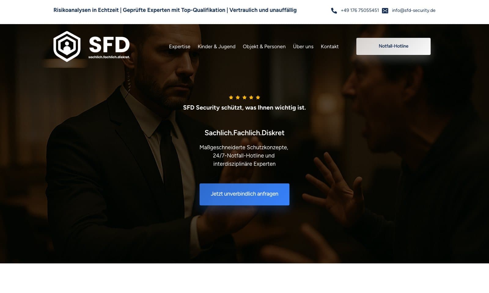 Startseitenansicht der SFD Security Website mit diskretem Sicherheitsauftritt und Anfrageweg.